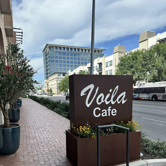 Image for voila cafe near Pearl: voilacafe-455ec4e3690f.jpg.